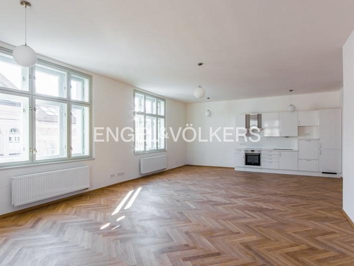 Pronájem bytu 2+kk 101 m2