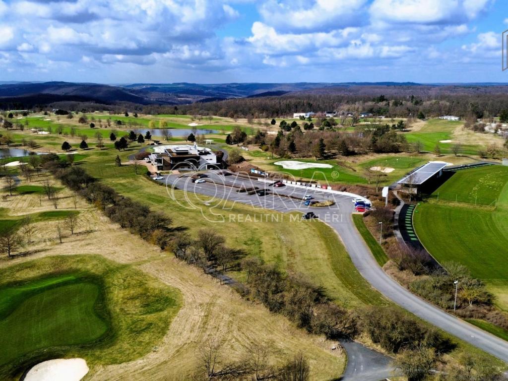 Prodej domu 231 m2, Vysoký Újezd – náhled fotky 15