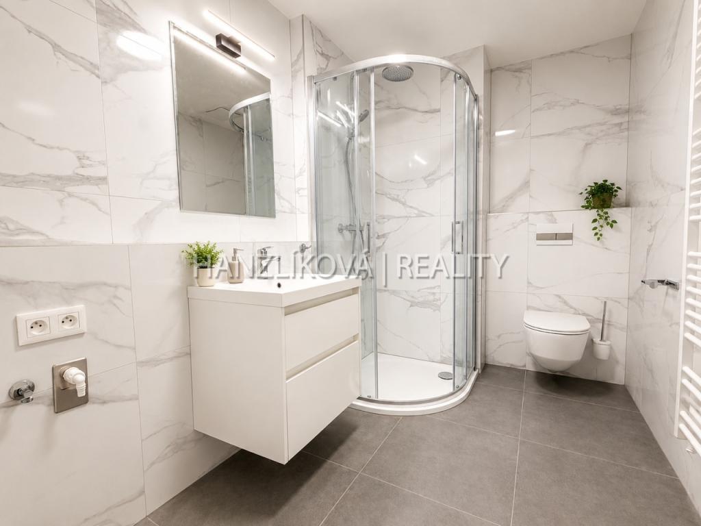 Pronájem bytu 2+kk 40 m2