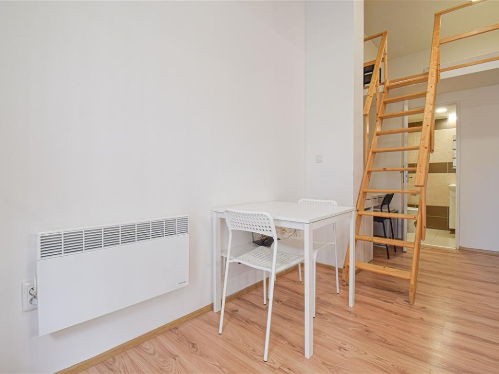 Pronájem bytu 1+kk 23 m2