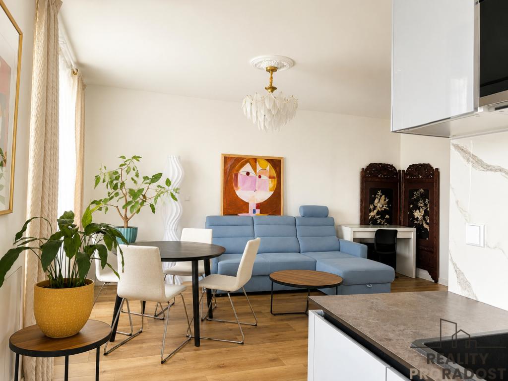 Pronájem bytu 2+kk 54 m2
