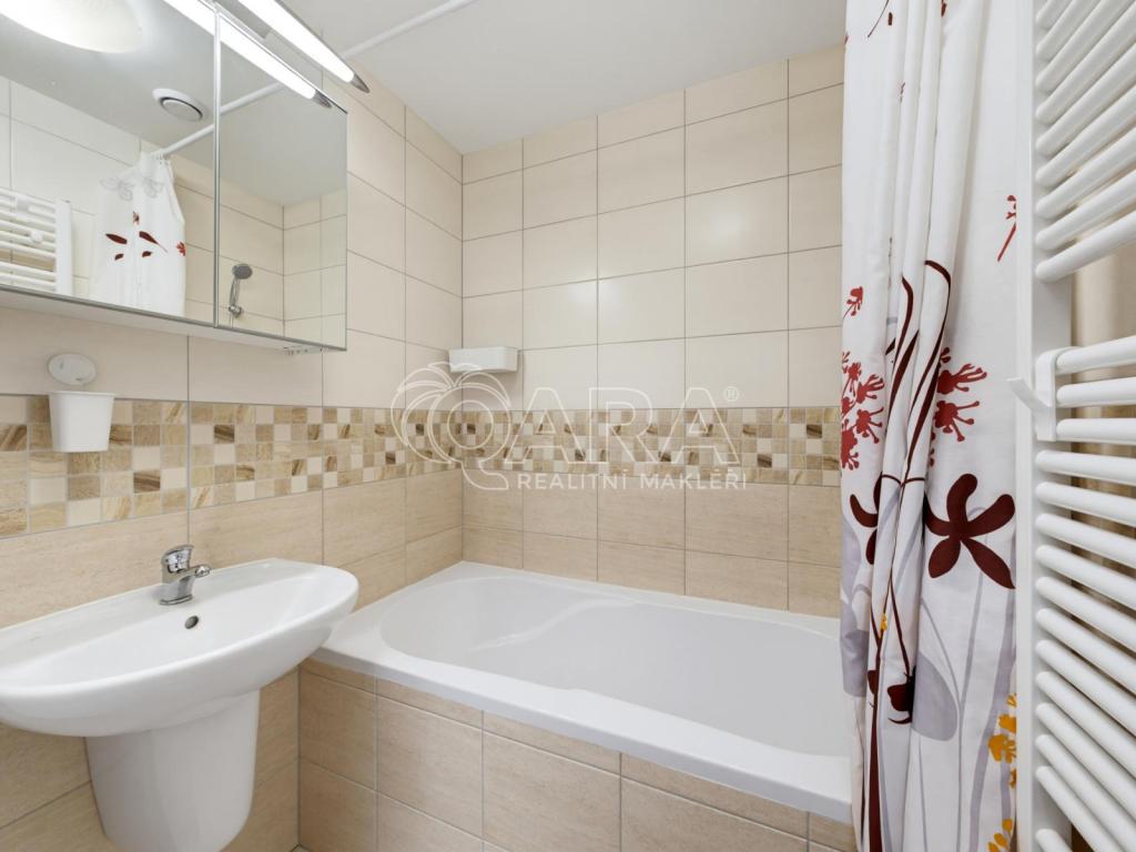 Prodej bytu 2+kk 53 m2, Chýně – náhled fotky 8