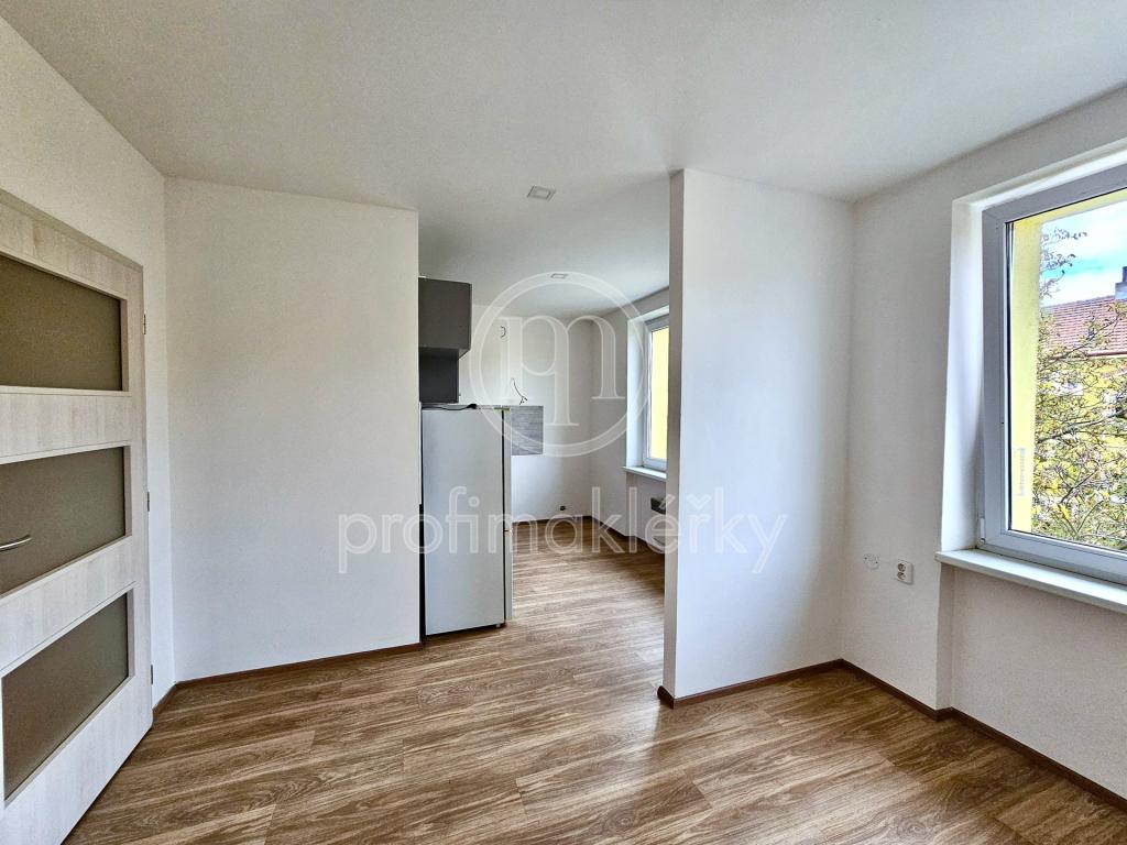 Pronájem bytu 2+kk 52 m2