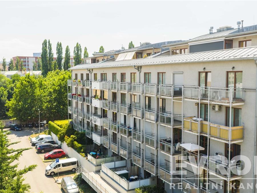 Pronájem bytu 3+kk 76 m2