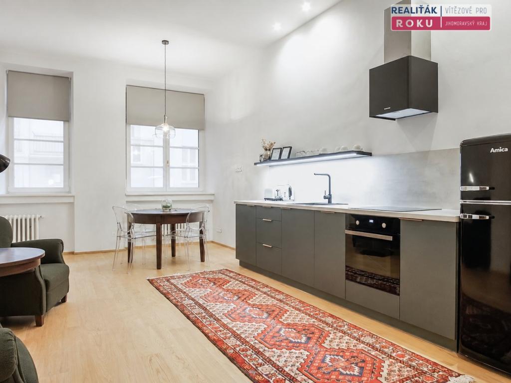 Pronájem bytu 2+kk 51 m2