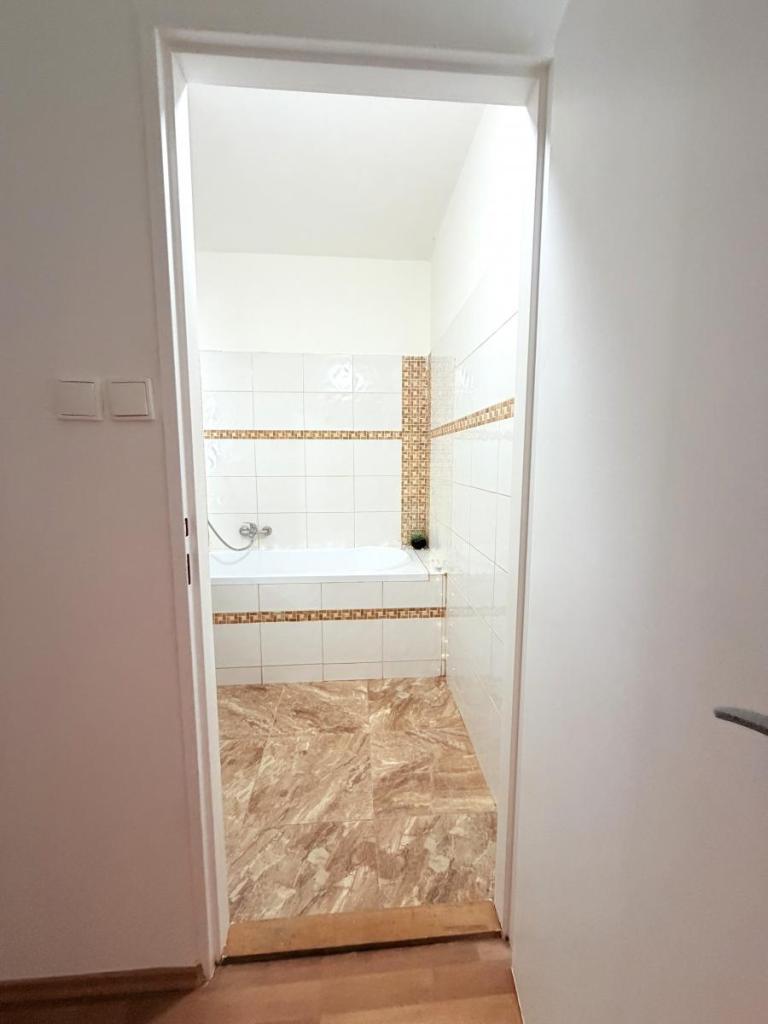 Prodej bytu 2+kk 45 m2, Libčice nad Vltavou – náhled fotky 13