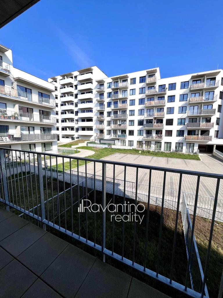 Pronájem bytu 1+kk 38 m2, Brno – náhled fotky 9