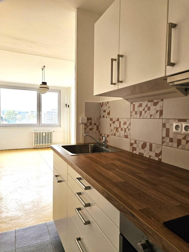 Prodej bytu 2+kk 44 m2, Praha – náhled fotky 9