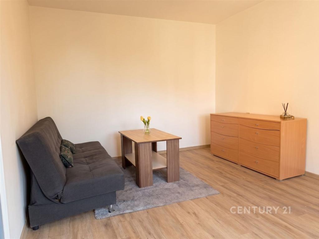 Pronájem bytu 2+kk 38 m2