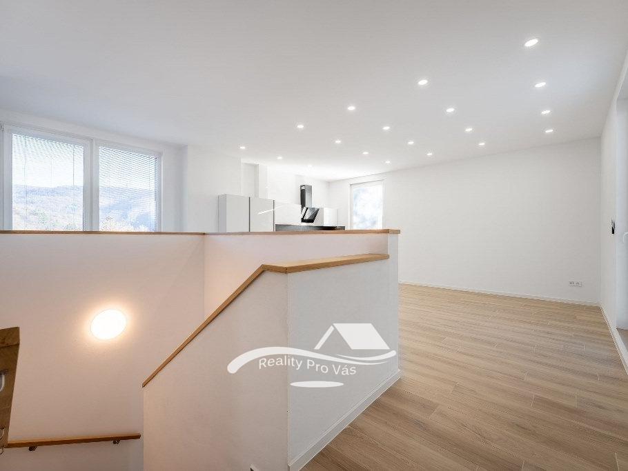 Pronájem bytu 2+kk 58 m2