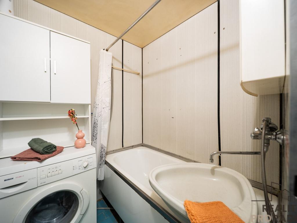 Prodej bytu 2+1 66 m2, České Budějovice – náhled fotky 8