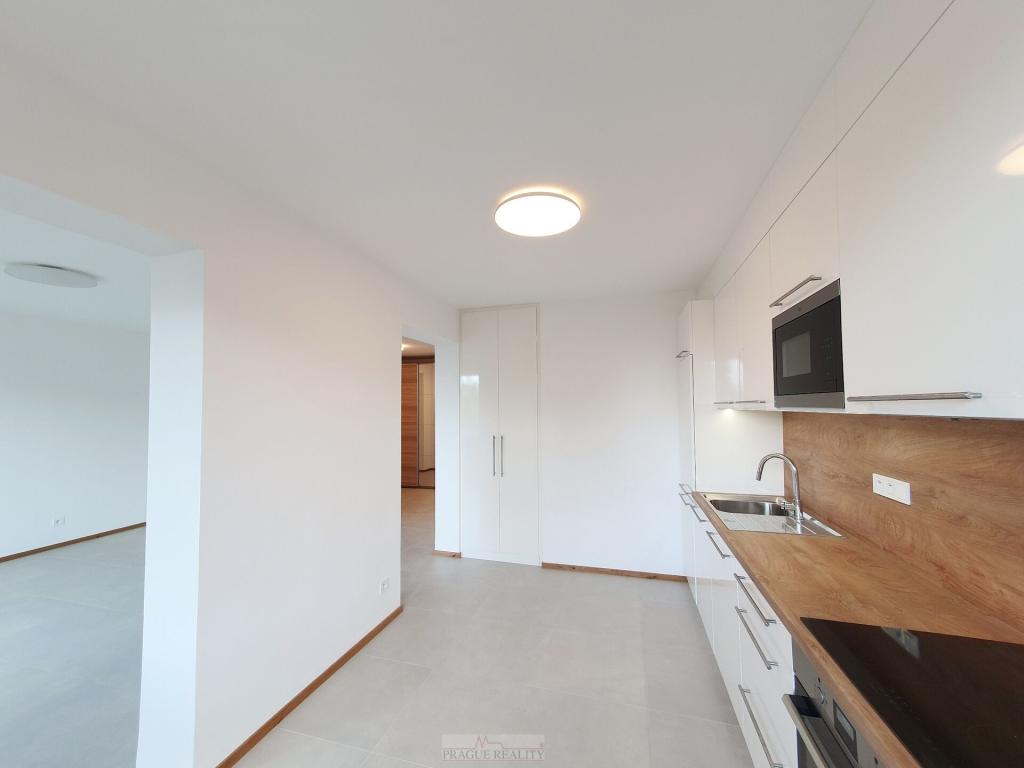 Pronájem bytu 3+kk 80 m2