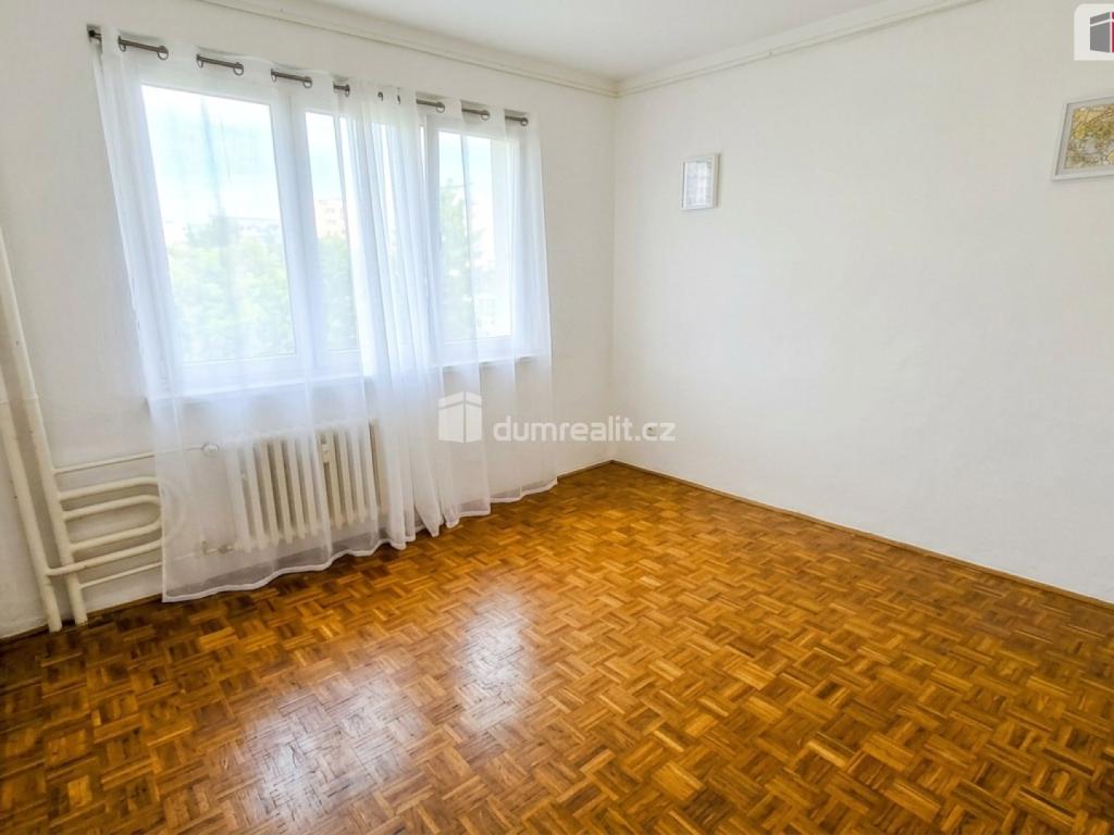 Listing 2