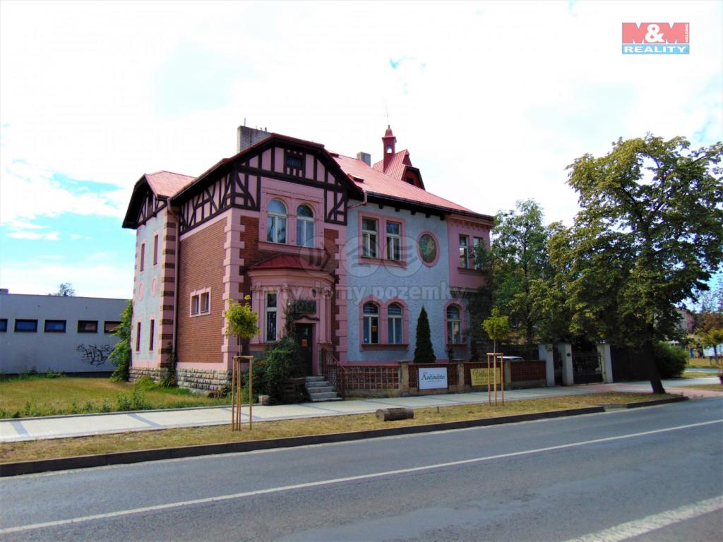 Pronajem bytu 3+1 227 m2