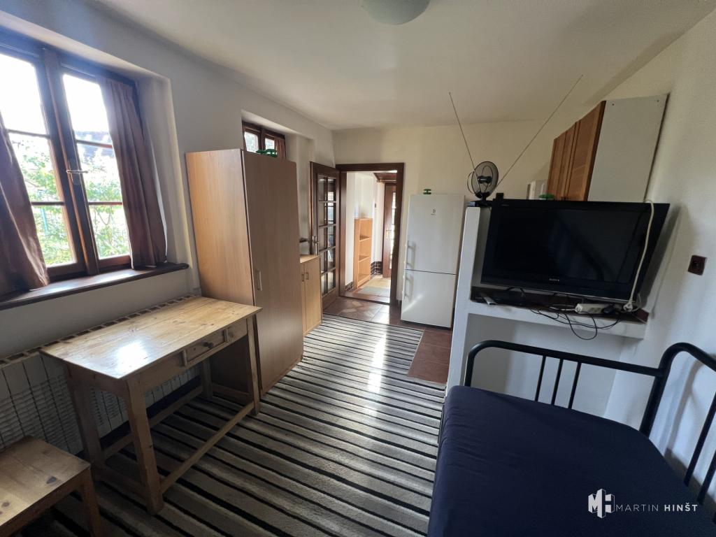 Pronájem bytu 1+kk 25 m2