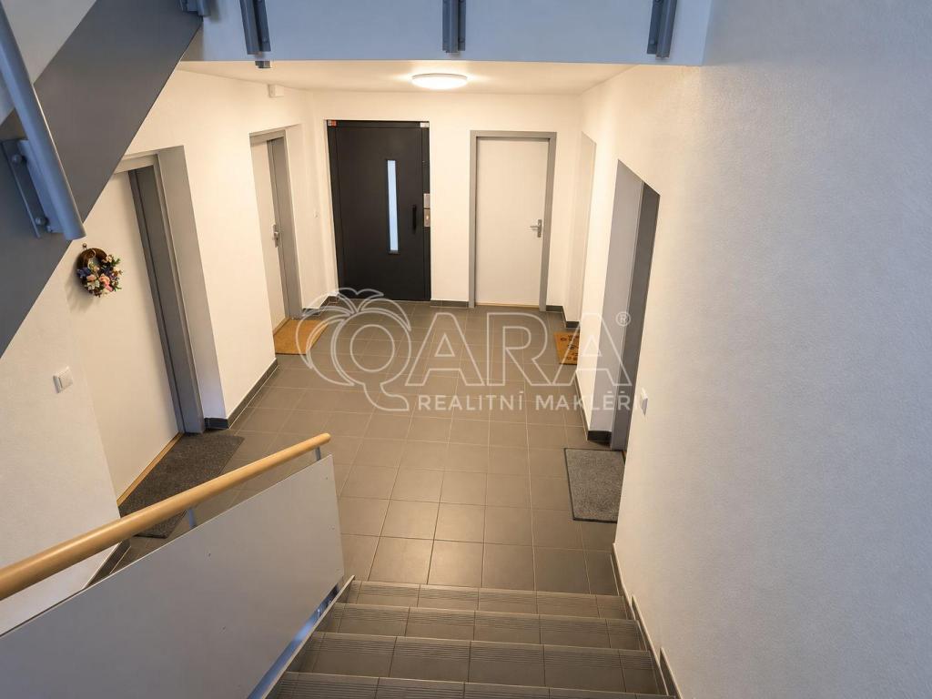 Prodej bytu 2+kk 42 m2, Kladno – náhled fotky 9