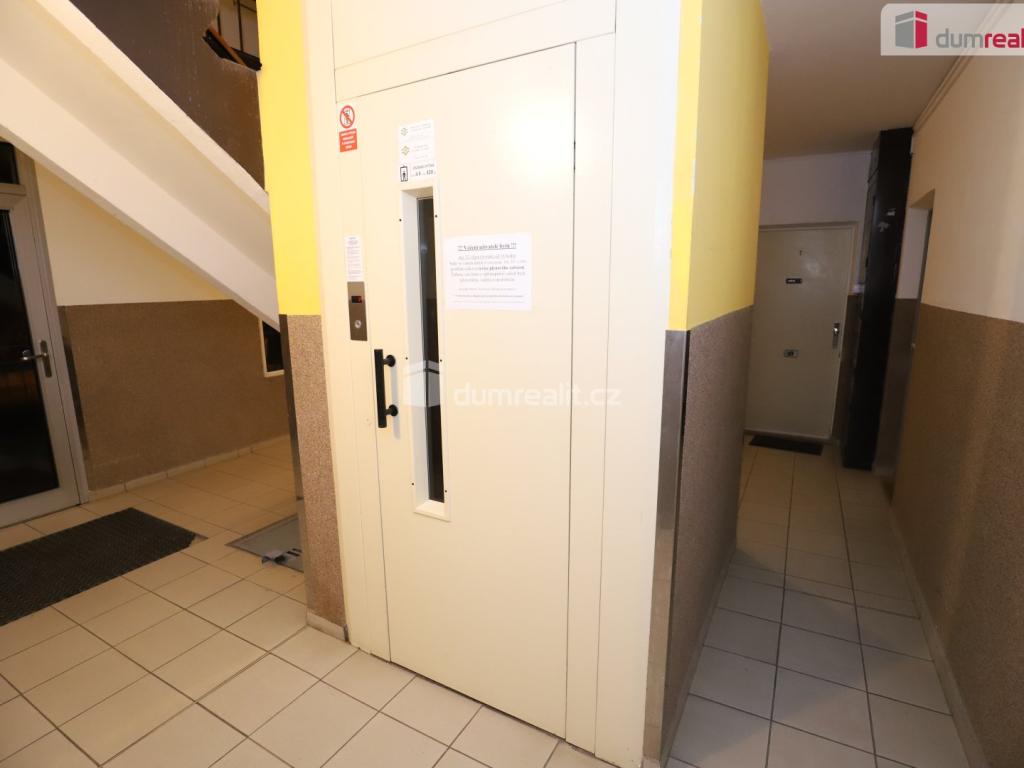 Prodej bytu 1+kk 33 m2, Praha – náhled fotky 16