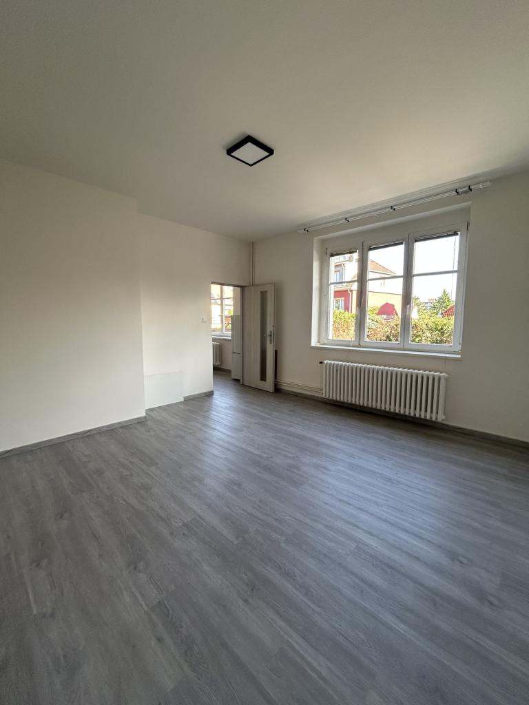 Pronájem bytu 1+1 34 m2