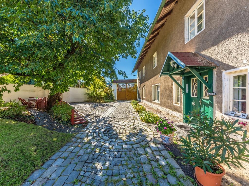 Prodej domu 375 m2