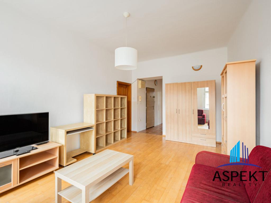 Pronájem bytu 2+1 54 m2