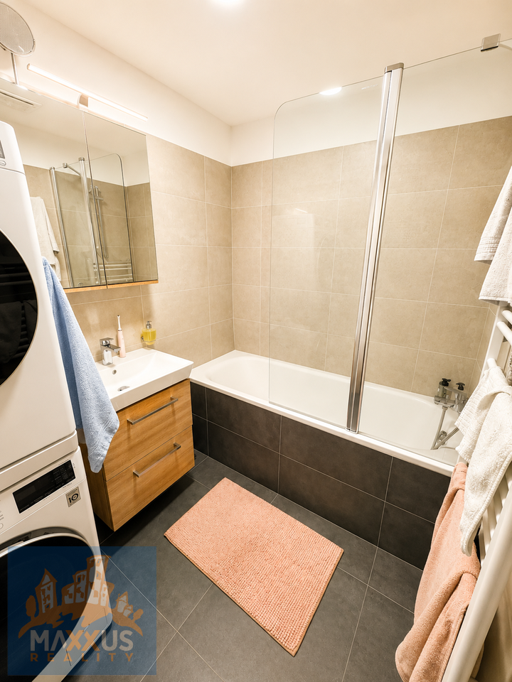 Pronájem bytu 2+kk 53 m2