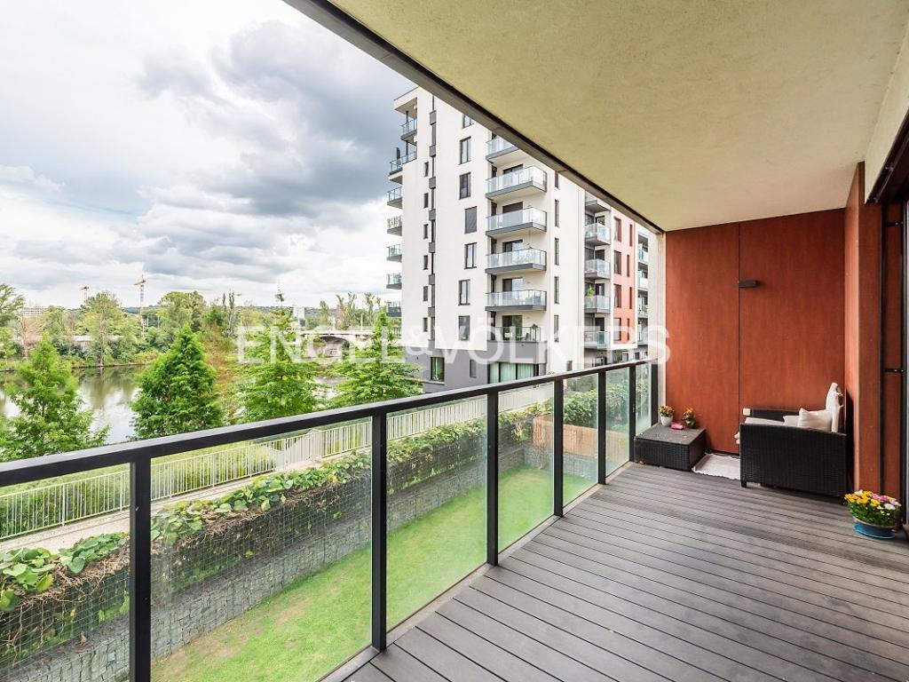 Pronájem bytu 3+kk 104 m2