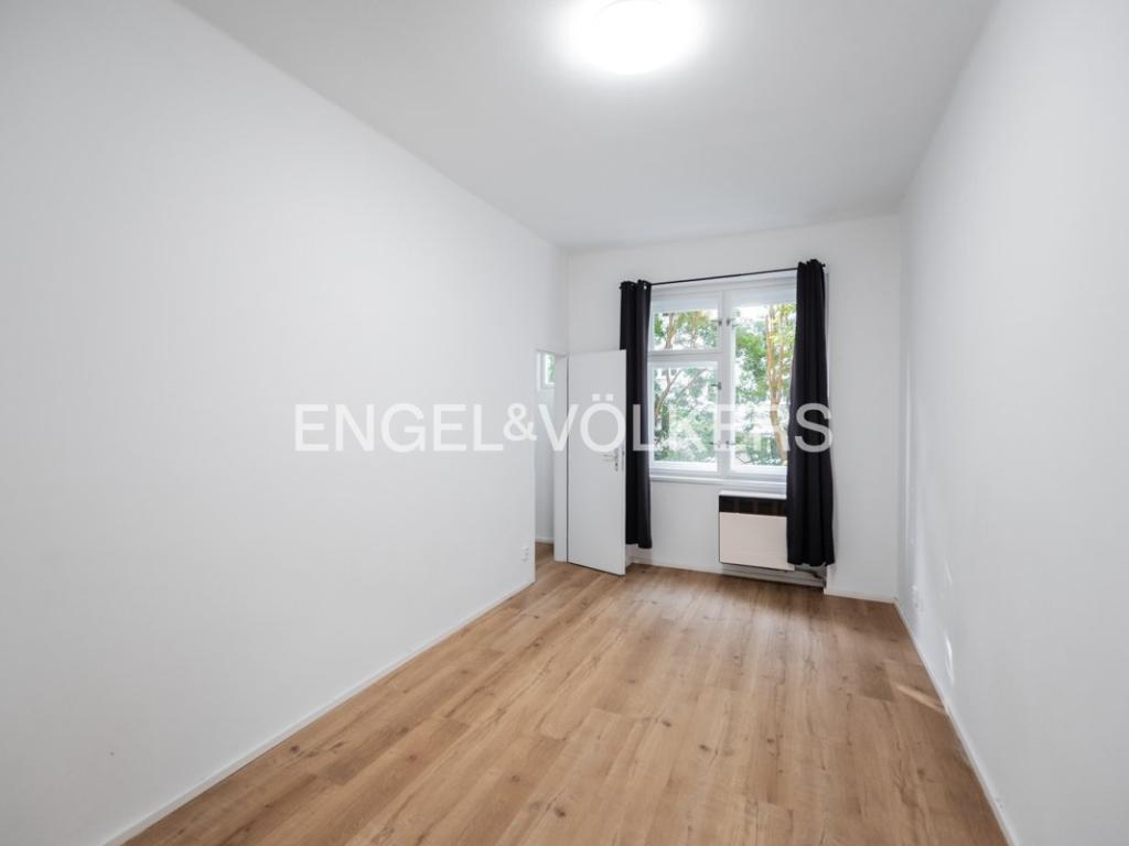 Pronájem bytu 2+kk 44 m2, Praha – náhled fotky 3