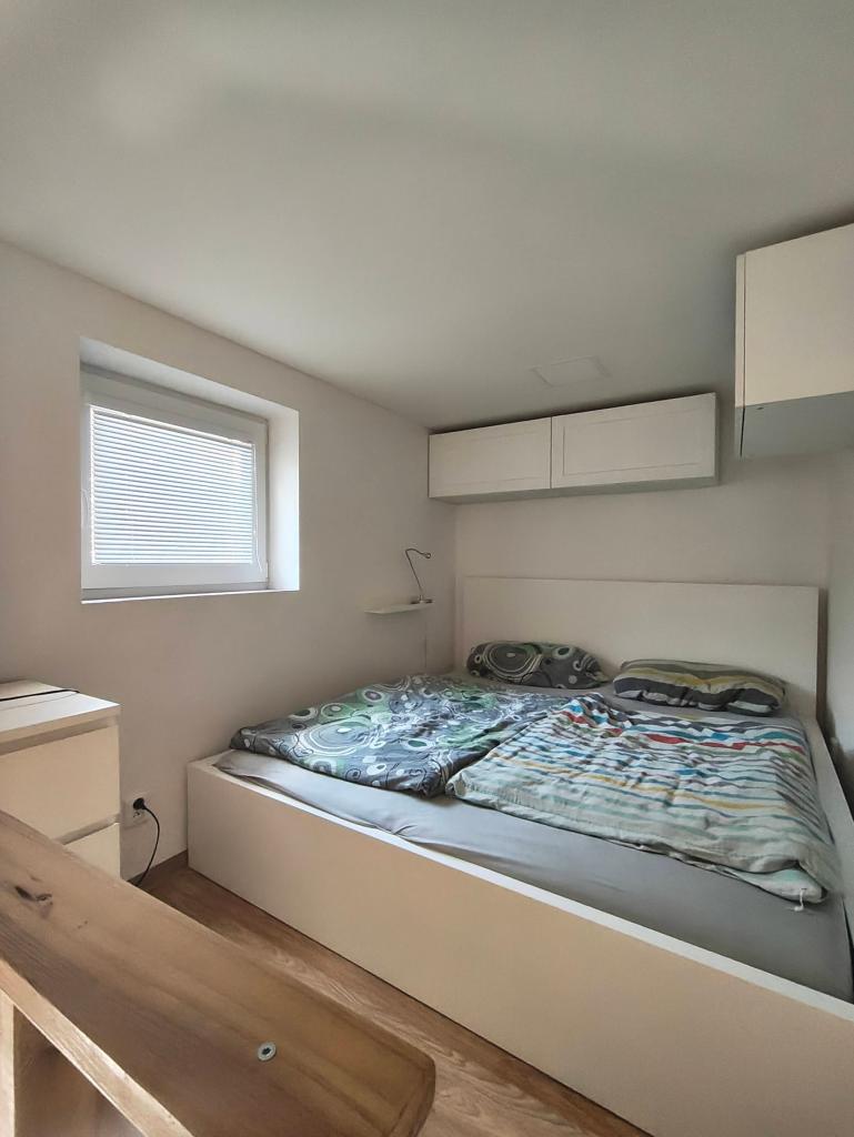 Pronájem bytu 1+kk 23 m2