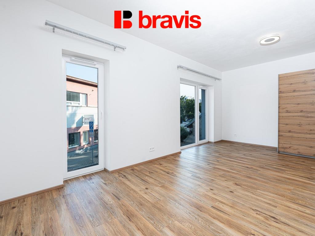 Prodej bytu 2+kk 48 m² – pohled 2