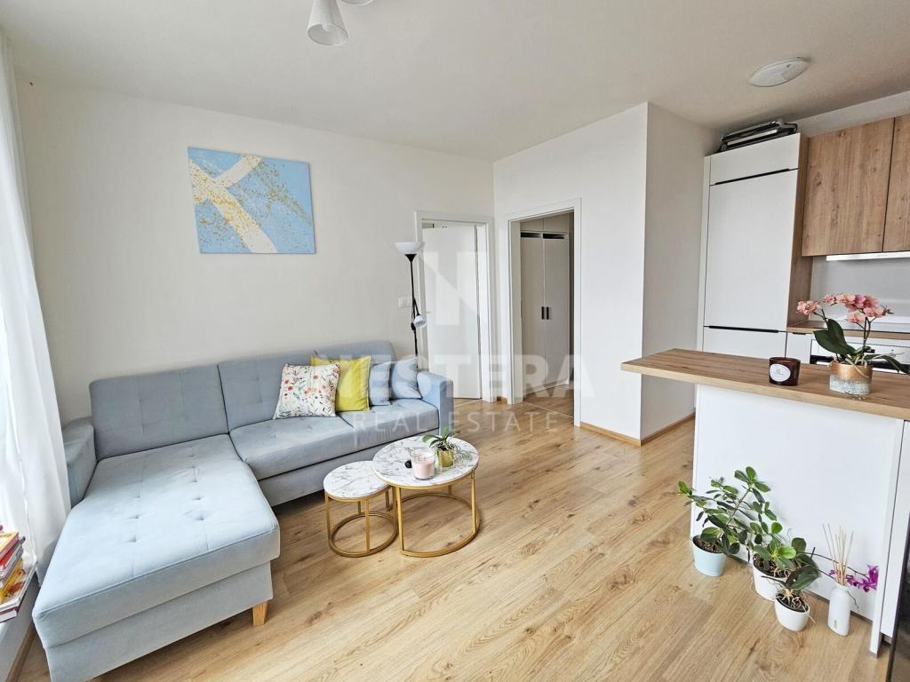 Pronájem bytu 2+kk 56 m2