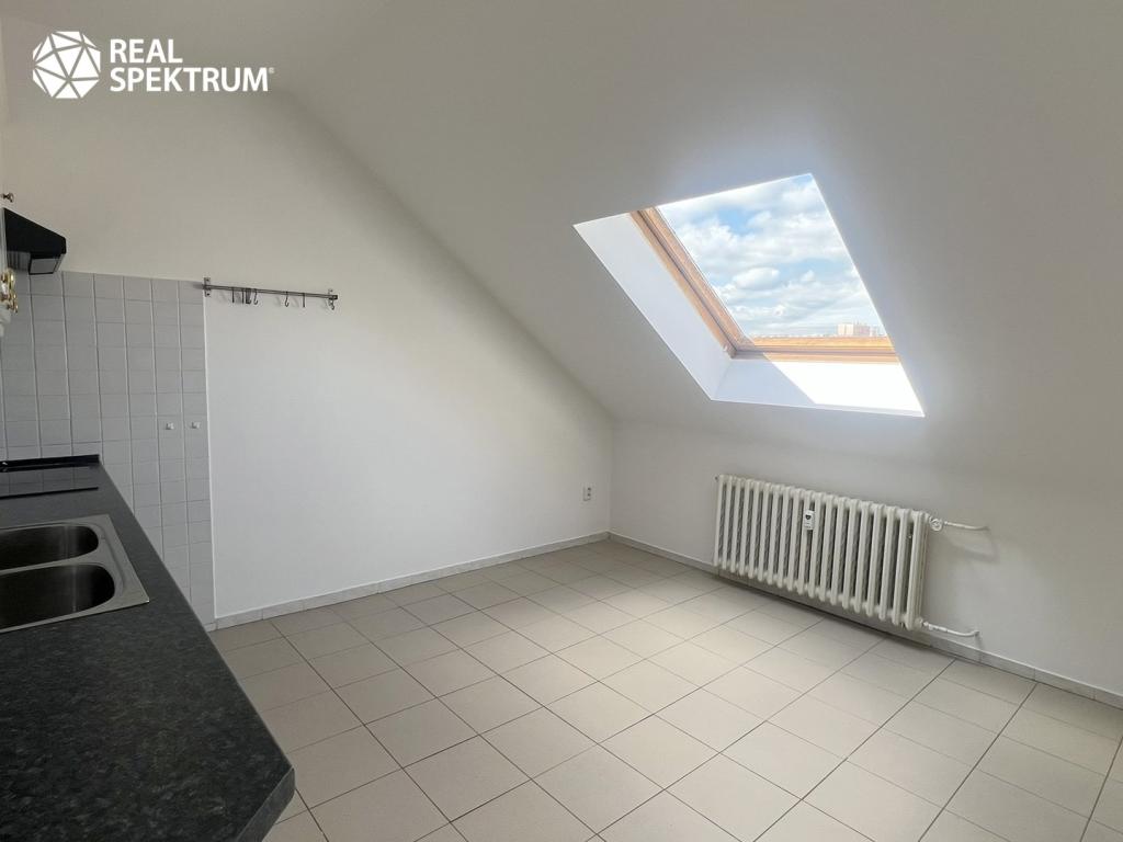 Pronájem bytu 3+1 90 m2
