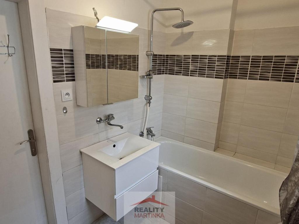 Pronájem bytu 2+1 75 m2
