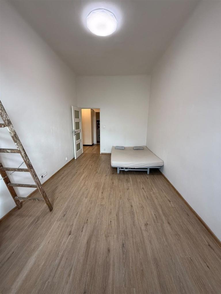 Pronájem bytu 2+kk 55 m2, Praha – náhled fotky 3