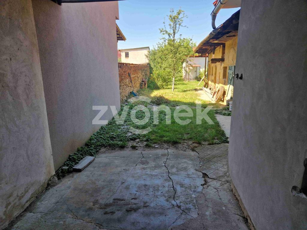 Listing 4