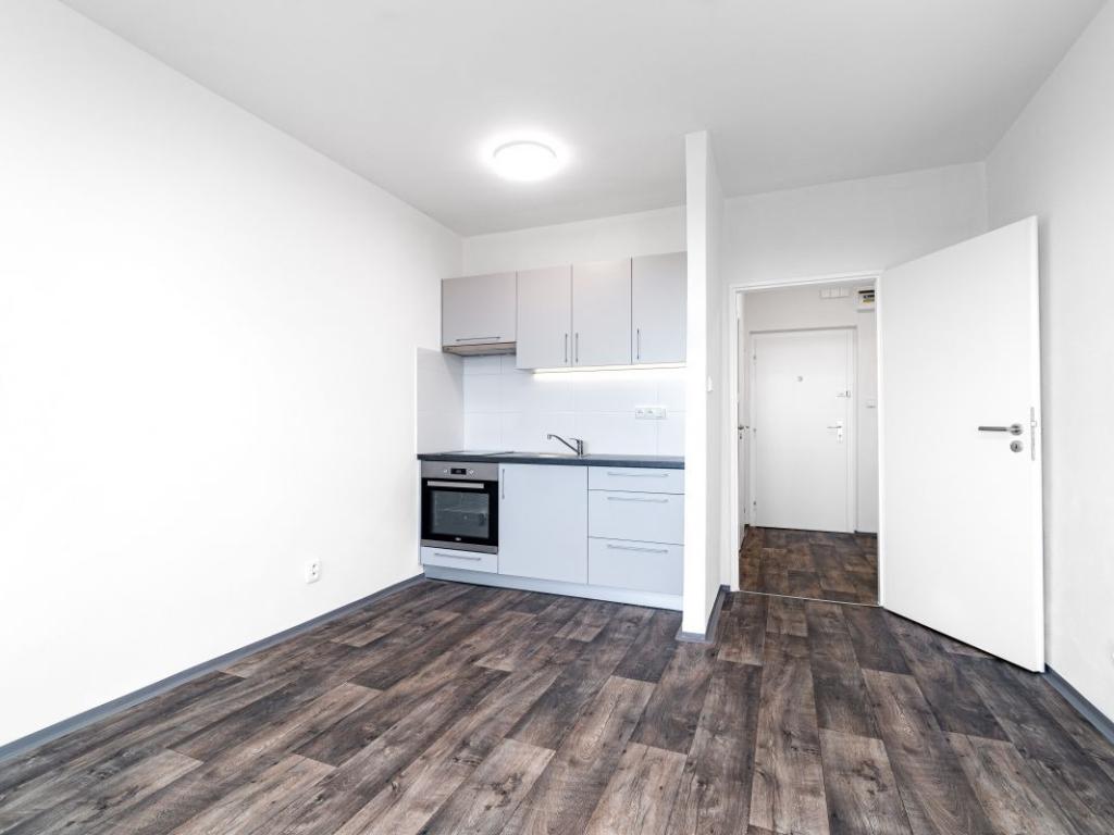 Pronájem bytu 1+kk 28 m2