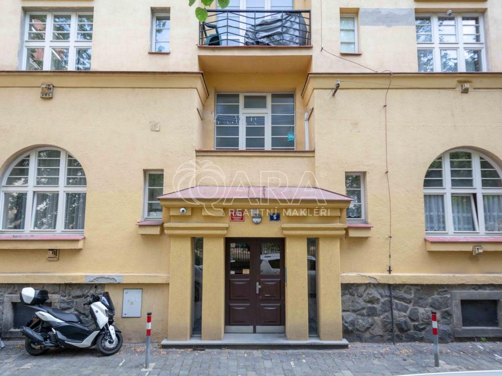 Prodej bytu 2+kk 67 m2, Praha – náhled fotky 21