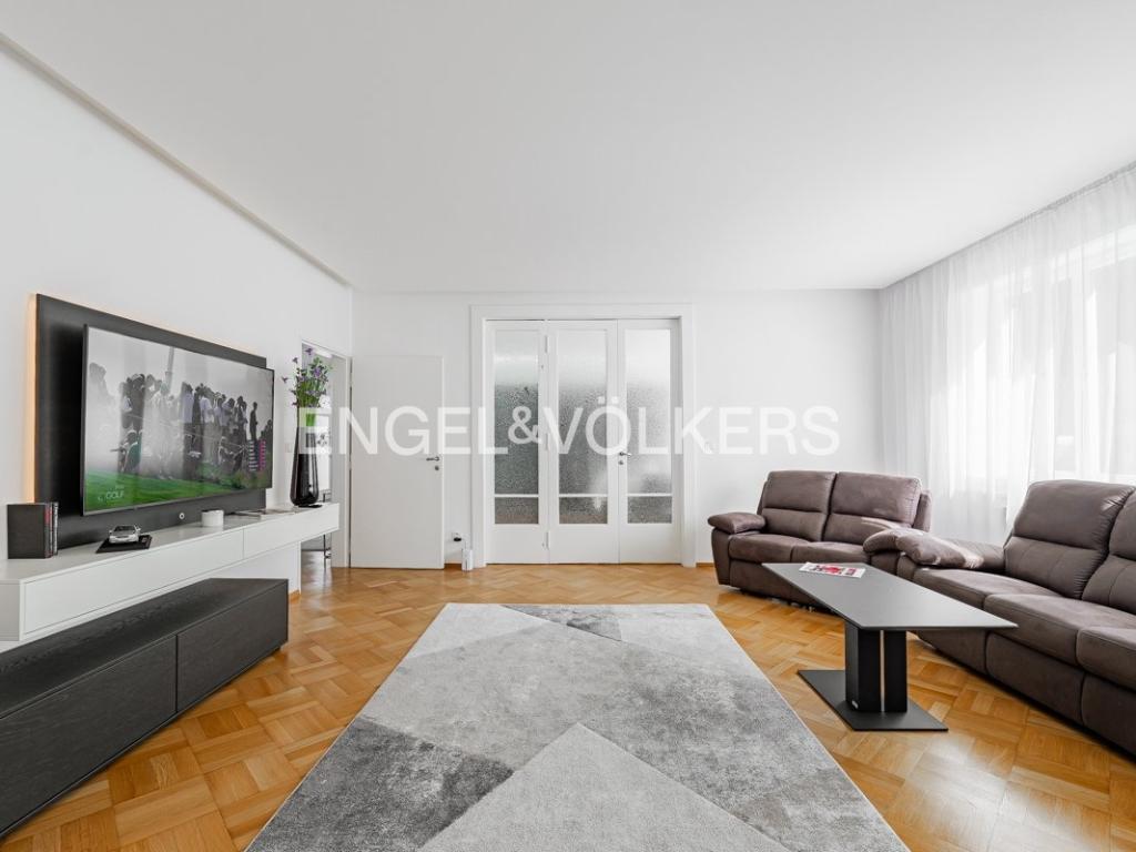 Pronájem bytu 4+1 142 m2, Praha – náhled fotky 7