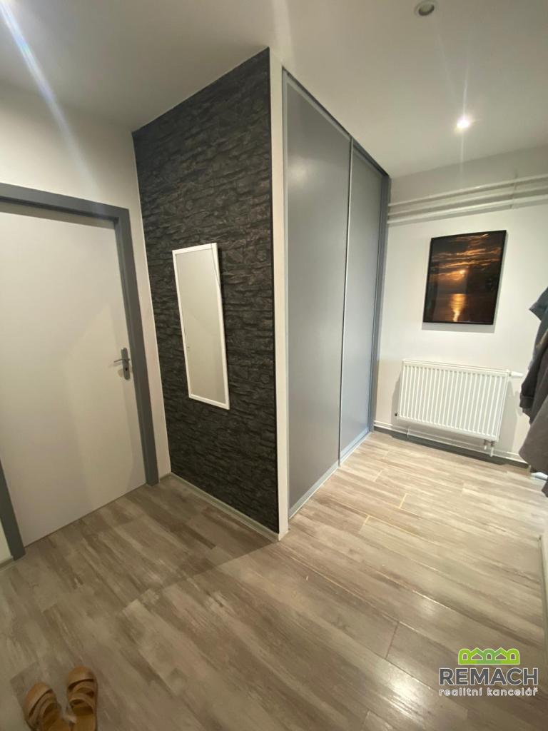 Pronájem bytu 2+1 56 m2