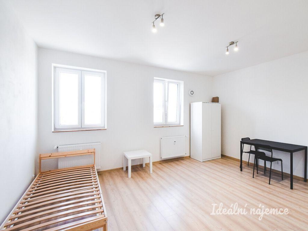 Pronájem bytu 1+kk 29 m2