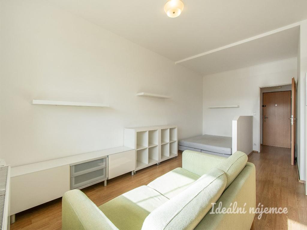 Pronájem bytu 1+kk 33 m2, Praha – náhled fotky 3