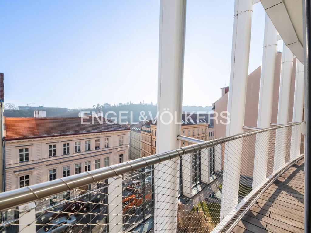 Pronájem bytu 2+kk 62 m2