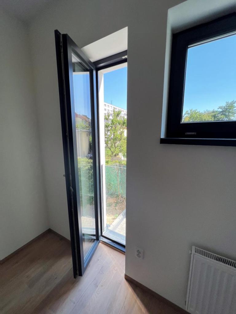Pronájem bytu 2+kk 42 m2, Brno – náhled fotky 9