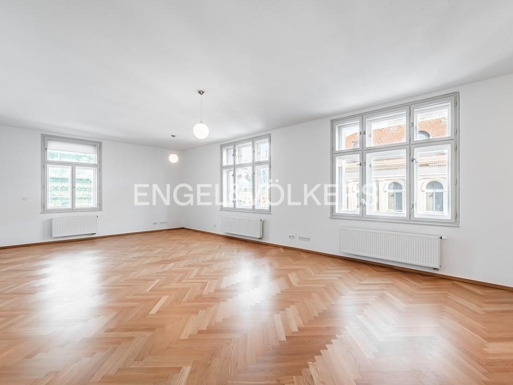 Pronájem bytu 2+kk 101 m2