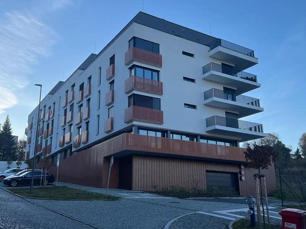 Pronájem 3+kk, Liberec - Na Perštýně, 10000 Kč,