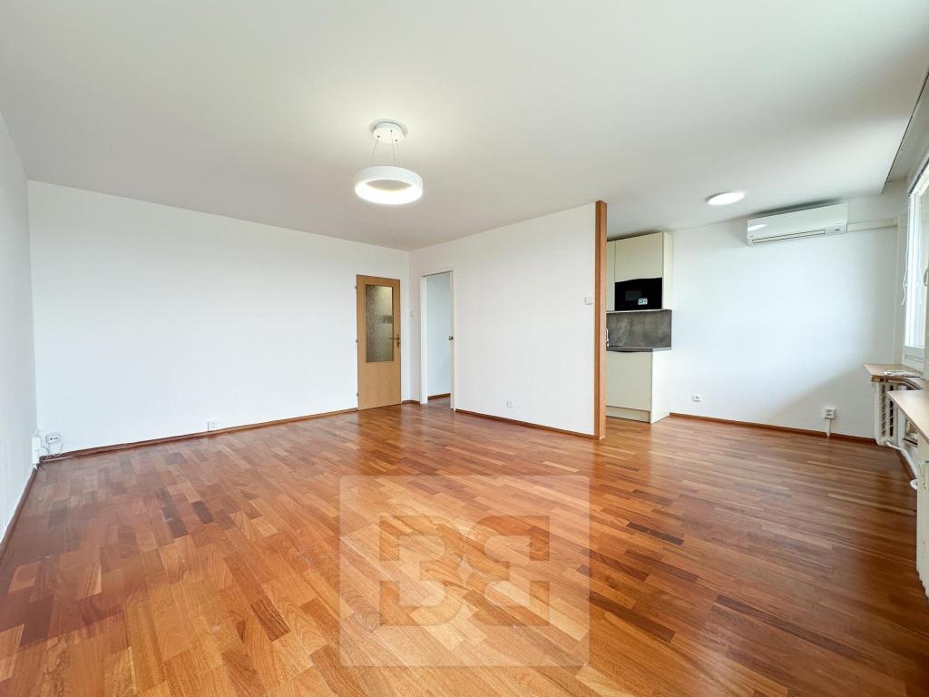 Pronájem bytu 3+kk 80 m2