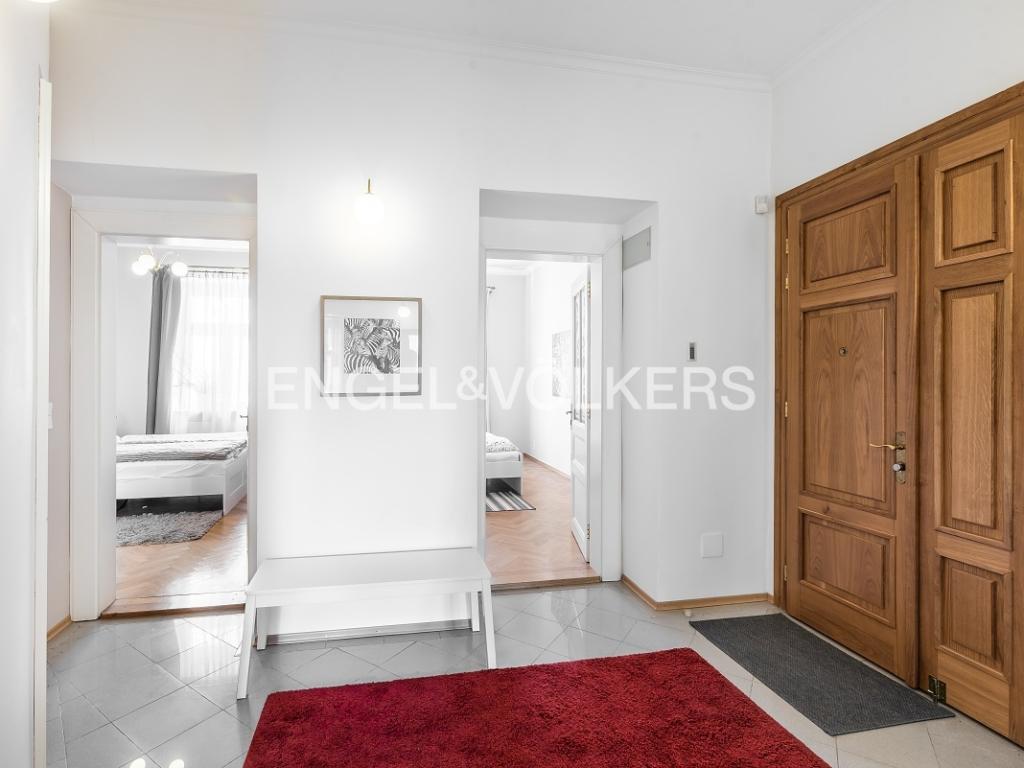 Pronájem bytu 3+1 108 m2, Praha – náhled fotky 8