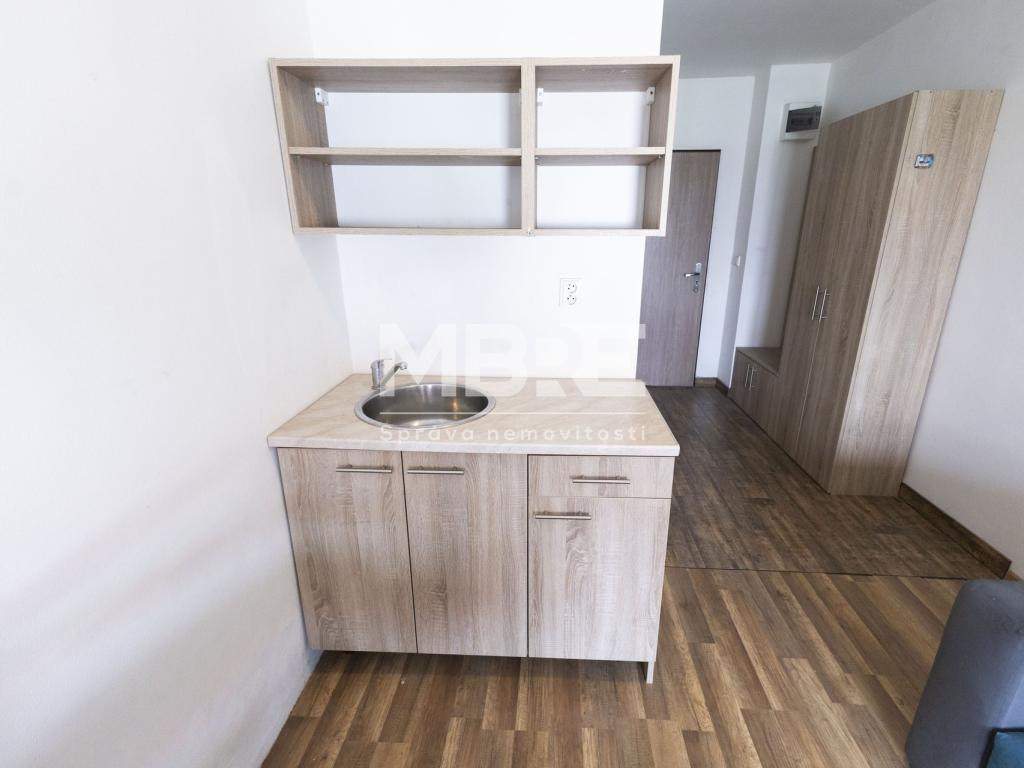 Pronájem bytu 1+kk 17 m2