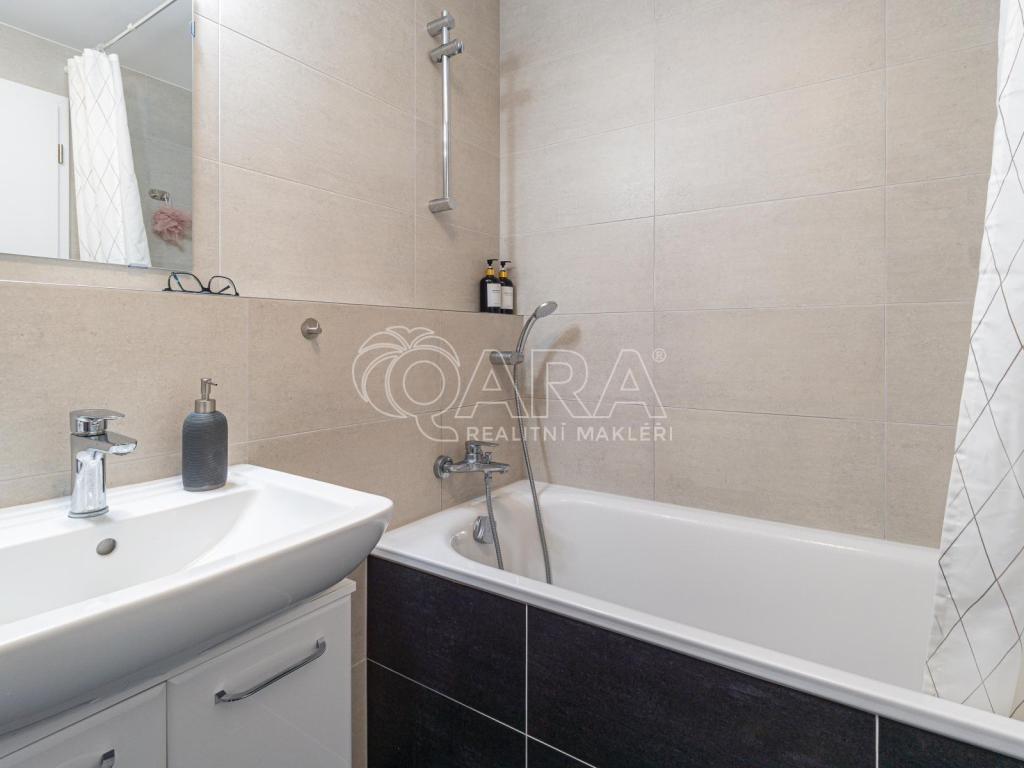 Pronájem bytu 1+kk 33 m2, Praha – náhled fotky 6