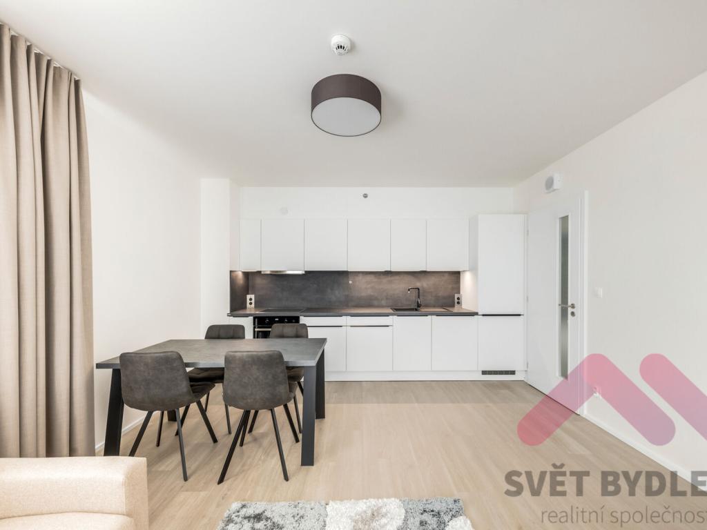 Pronájem bytu 3+kk 67 m2