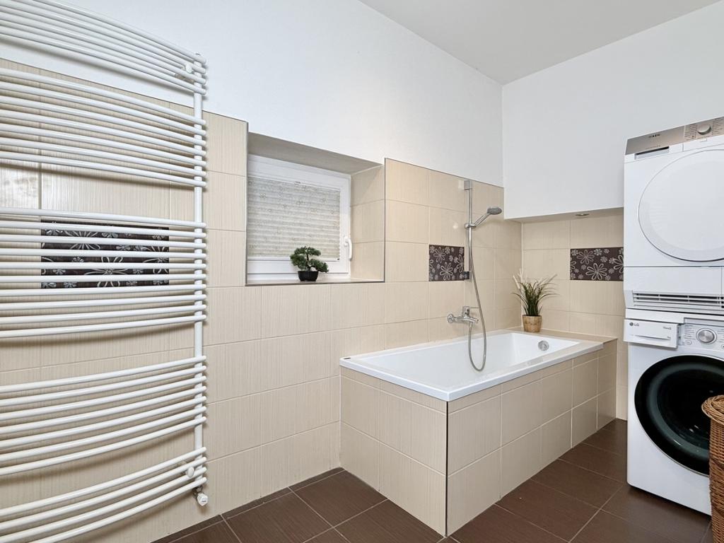 Prodej domu 220 m2, Krnov – náhled fotky 11